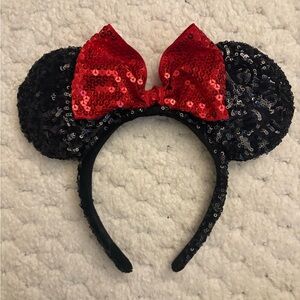 Disney Black and Red Sequin Minnie Mouse Ears Headband